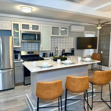 Appartamento Little House On 47Th Cleveland Esterno foto