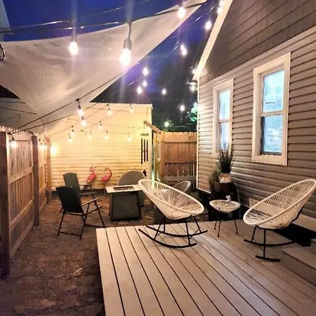 Appartamento Little House On 47Th Cleveland Esterno foto